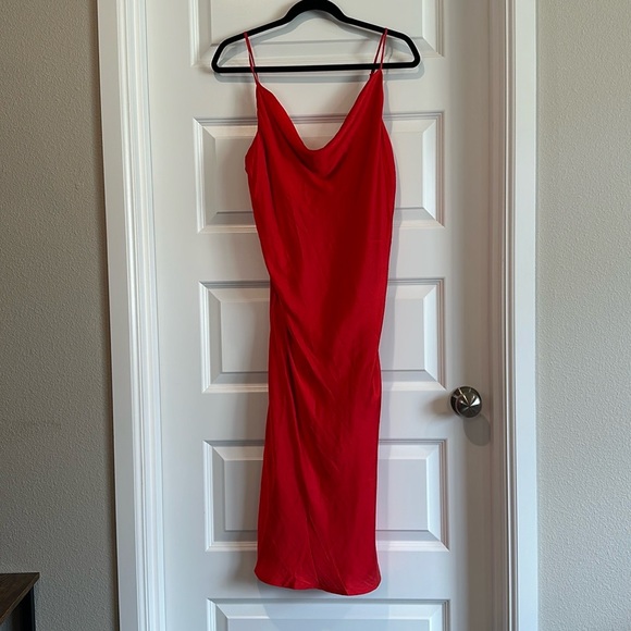 Bardot Satin Cocktail Slip dress - NWT - Picture 3 of 3